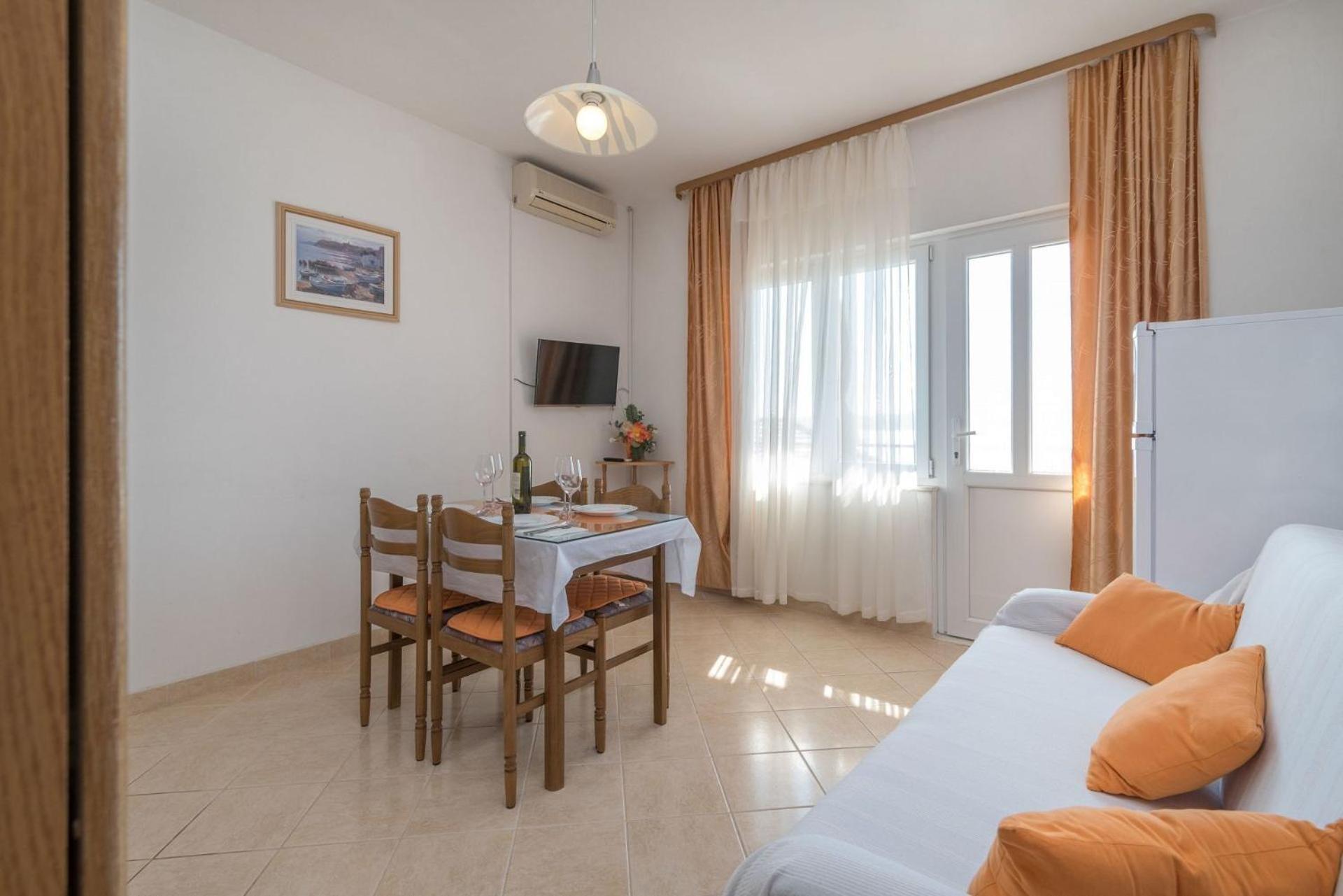 Apartments Vin 特罗吉尔 外观 照片